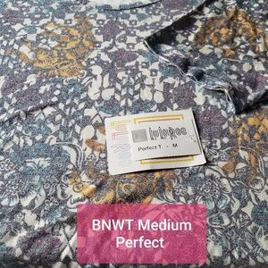 FINAL PRICE-BNWT LULAROE MEDIUM PERFECT